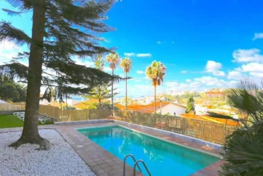 Villa Cerca De La Playa,Piscina Privada,Bbq Málaga